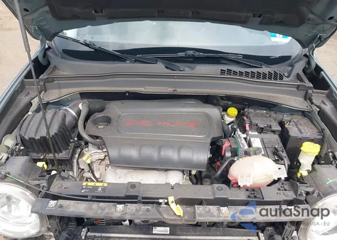 2017 Jeep Renegade Limited 4X4 from USA, damaged, VIN ZACCJBDB9HPF39661